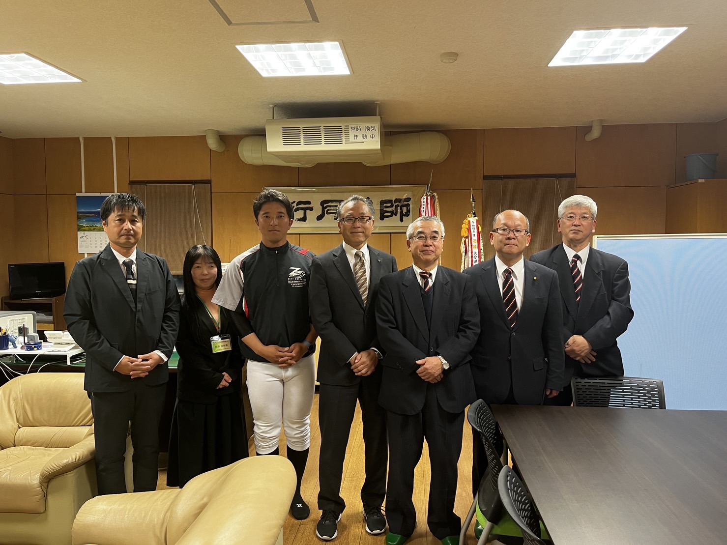 高校に挨拶してきました。